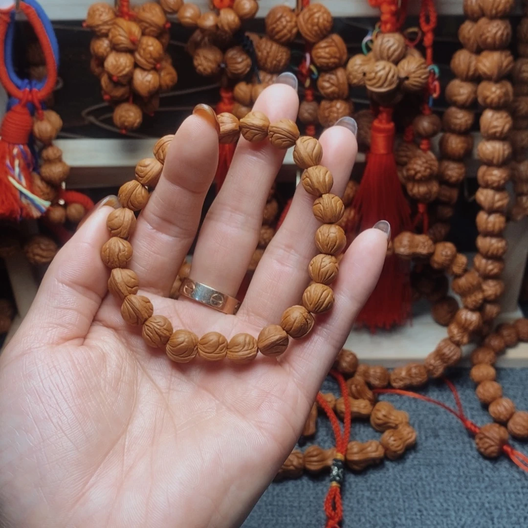 桃核吊坠龙纹桃枭