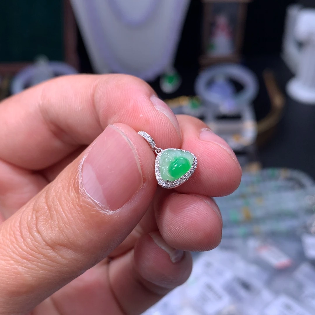 翡翠18K金镶嵌颈饰48小时鉴赏鉴赏期退货不扣服务费