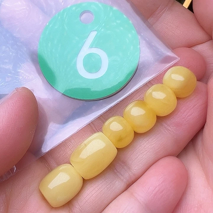 蜜蜡裸石未镶嵌雪*