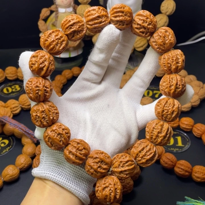 ****手串文玩核桃龙脊八棱