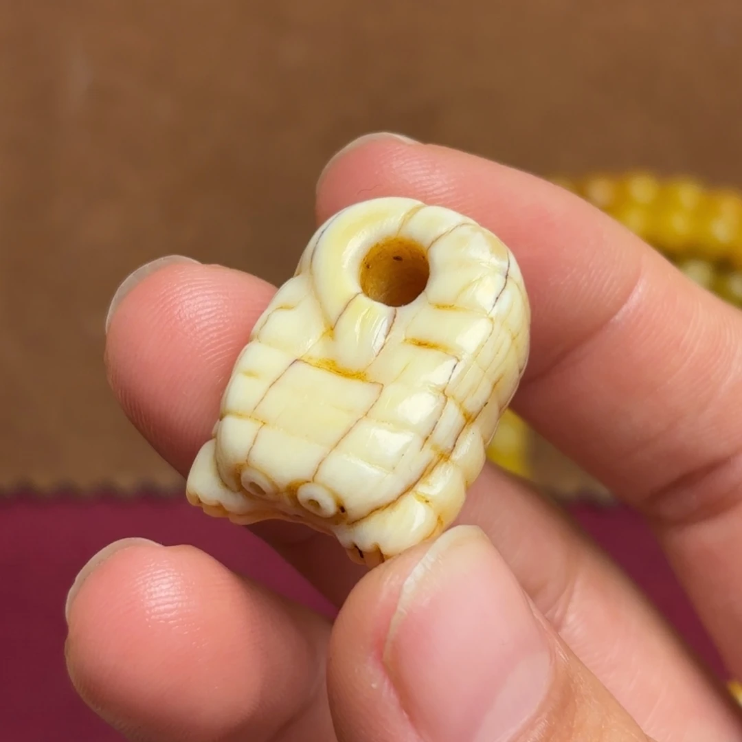 玻璃颈饰藏传小配饰