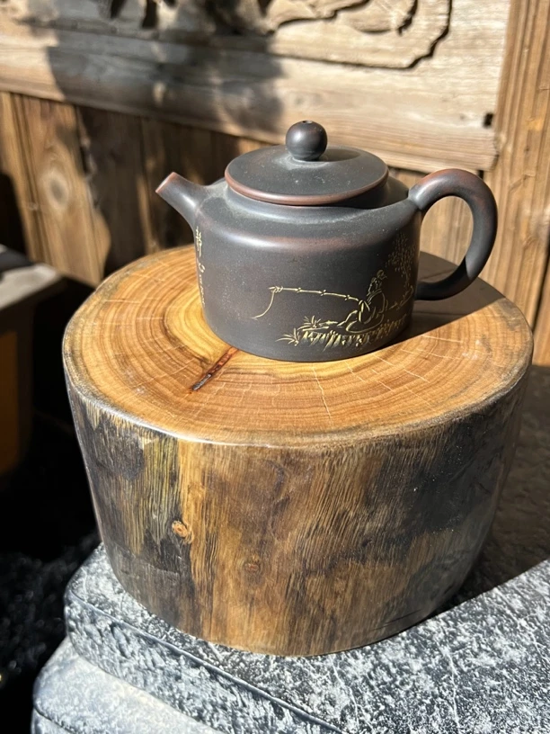 【一物一拍】香樟木原木风 圆形实心底座