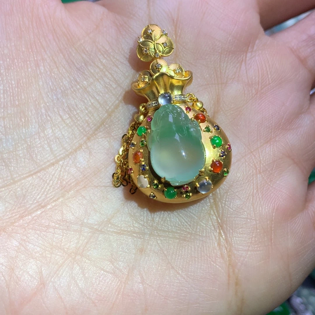 吊坠(不含链)18K金镶嵌翡翠