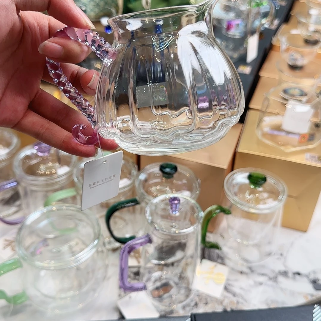 喵***C禾器莲意公道杯浅紫色