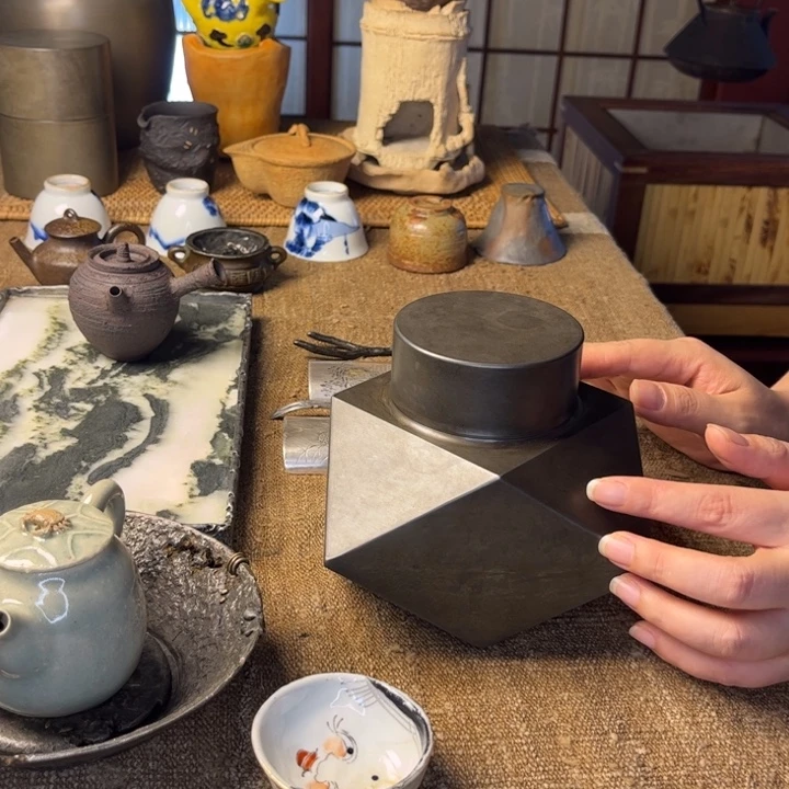 岛国一位女歌的歌词也