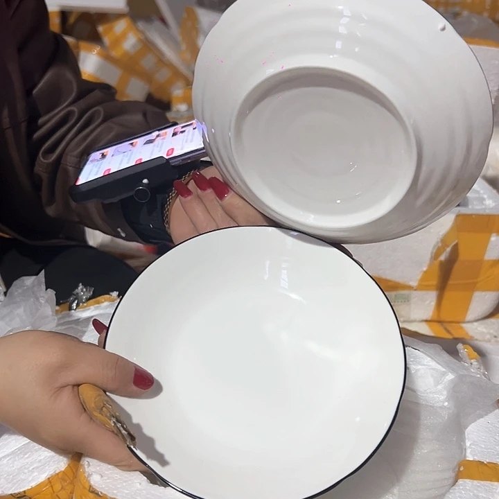 新骨瓷7英寸8只装波纹