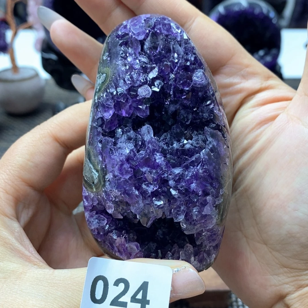 紫晶大型摆件（非配饰）未镶嵌