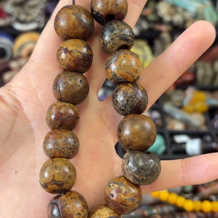 卡***3玛瑙/玉髓未镶嵌颈饰