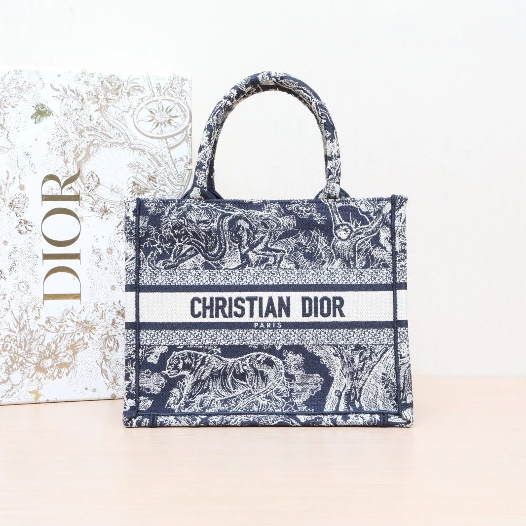 99新 DIOR/迪奥 -488小花柳Book Tote 小号 26.5 动物园老虎刺绣