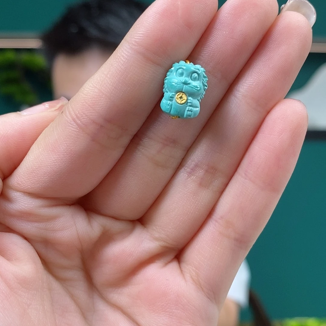 未镶嵌绿松石珠宝奇石