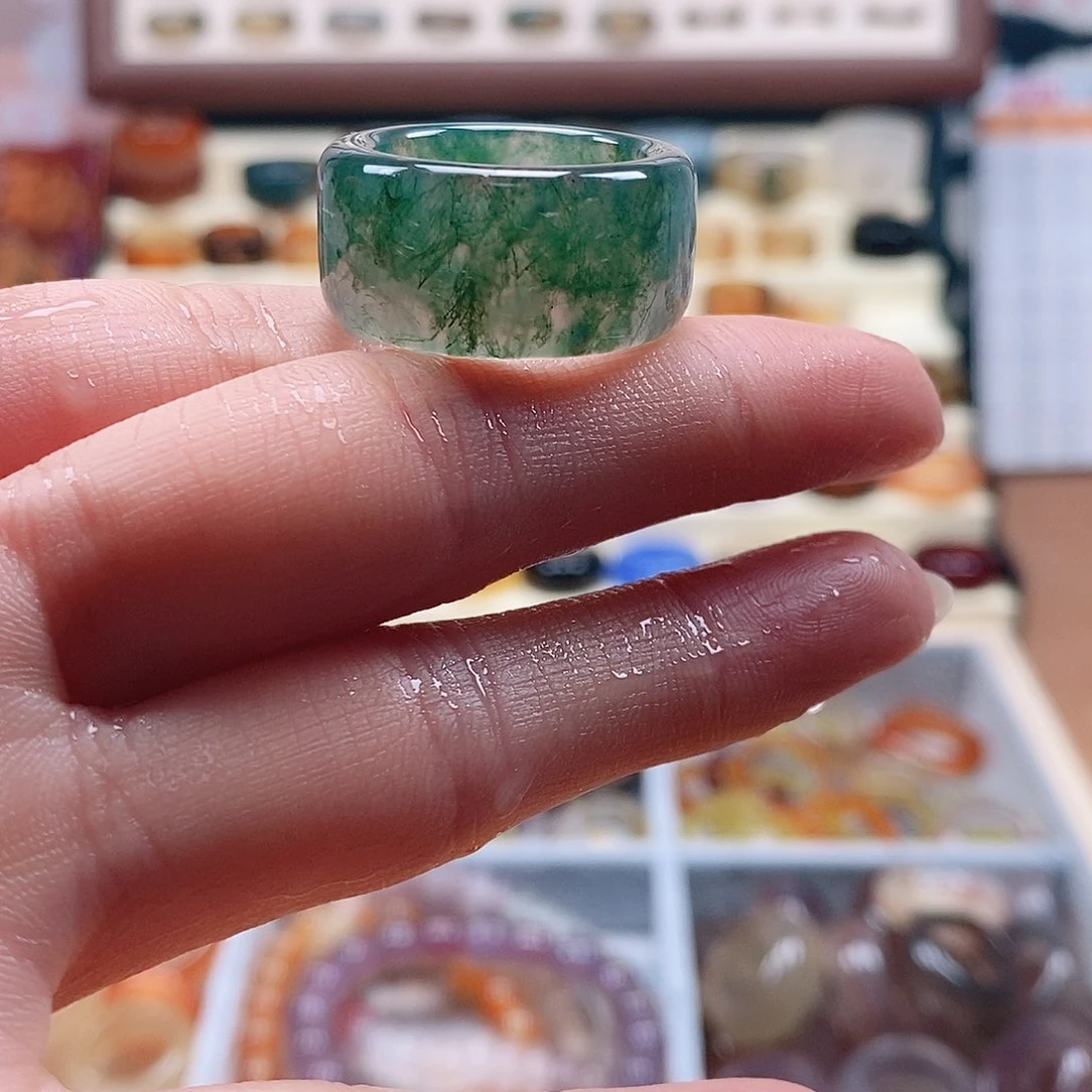 玛瑙/玉髓戒指未镶嵌秋****?