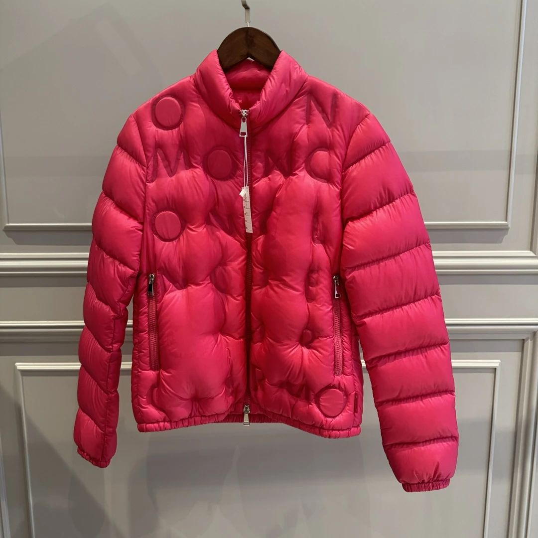 95新 MONCLER 蒙口羽绒服/0码/95新NB12641