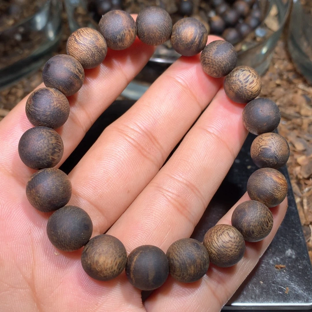 沉香手串绿棋楠沉香1.1单圈