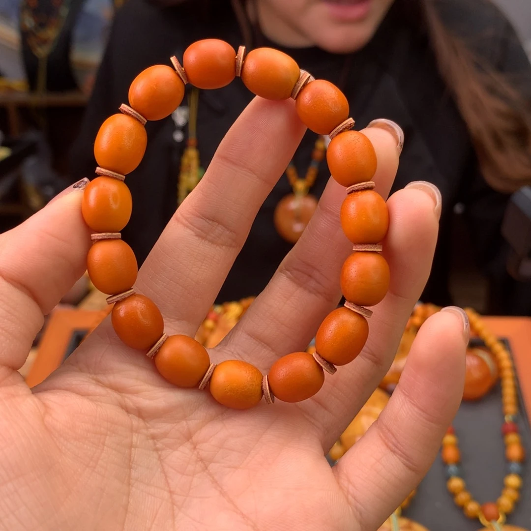 蜜蜡手串未镶嵌天然