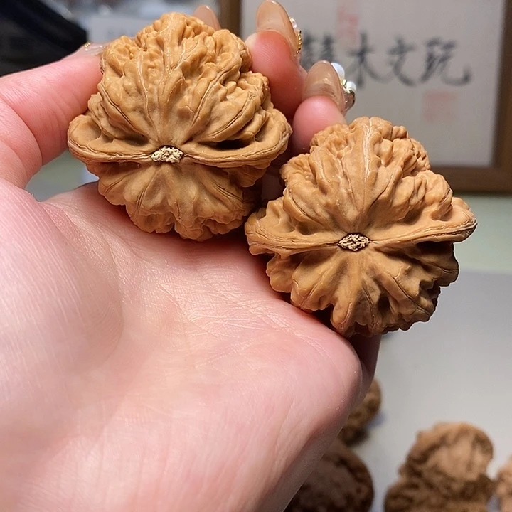 文玩核桃吊坠45粗筋