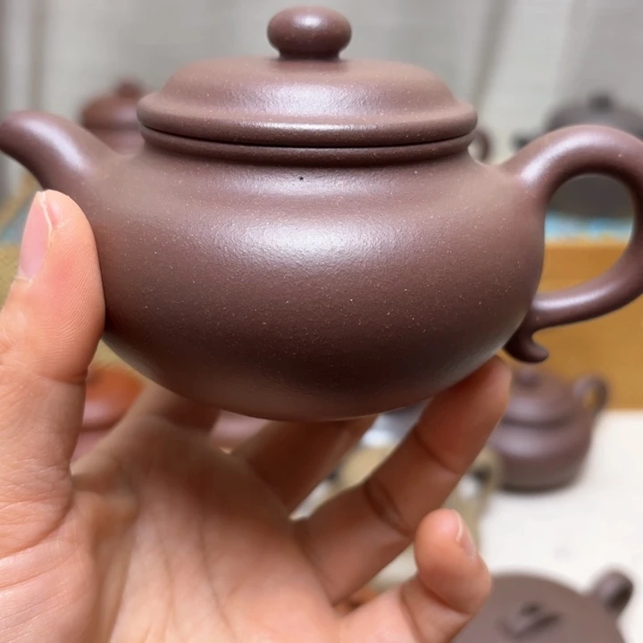 紫砂茶壶黄龙山四底微微瑕