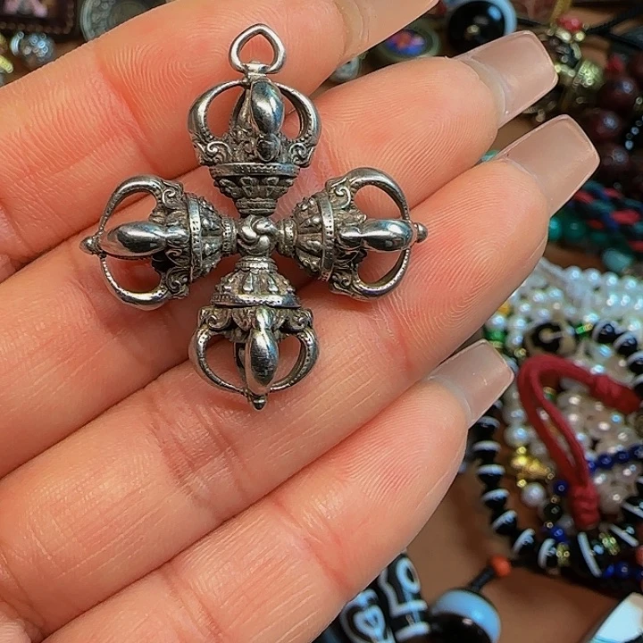 泥塑哈哈556788999900