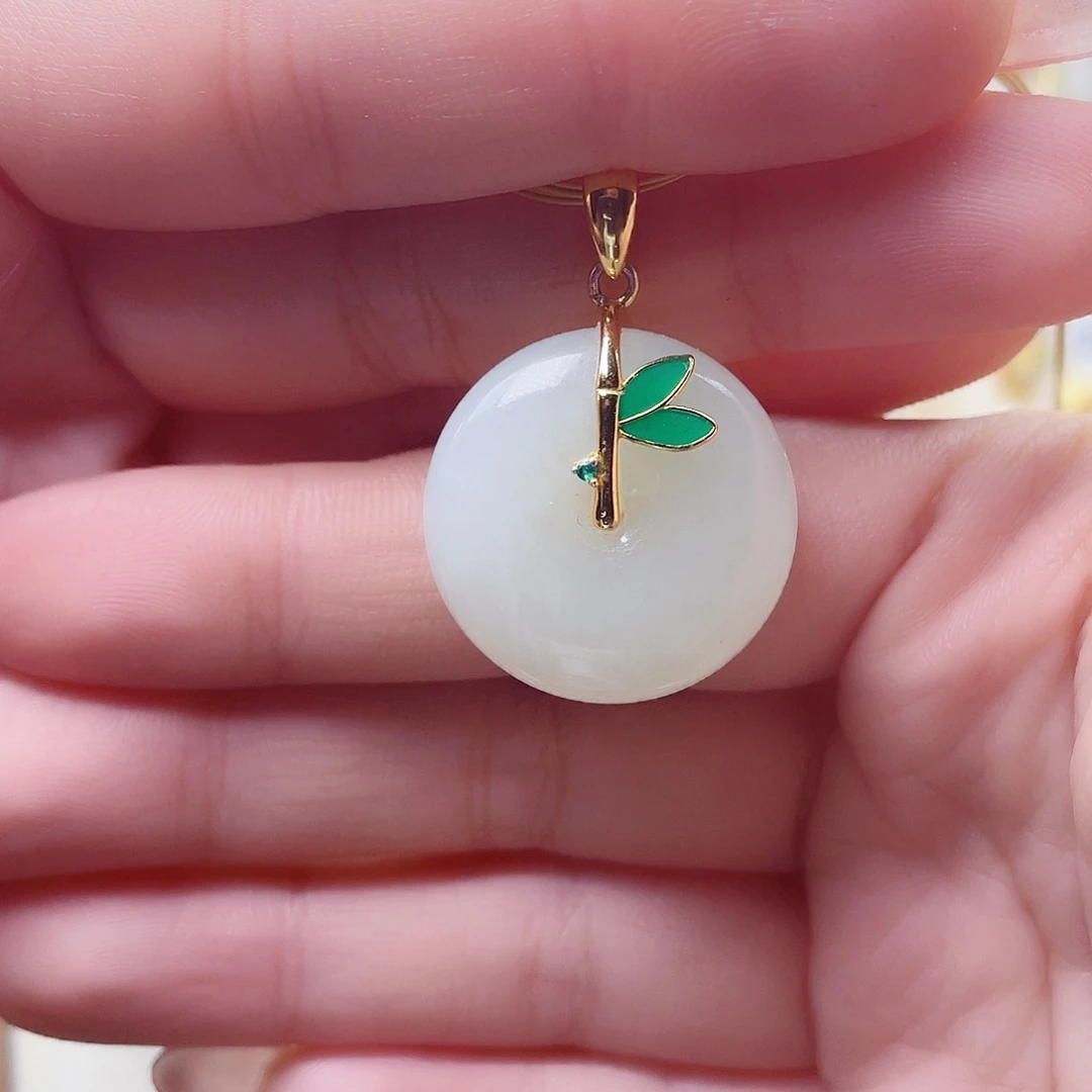 和田玉银S925镀金镶嵌颈饰