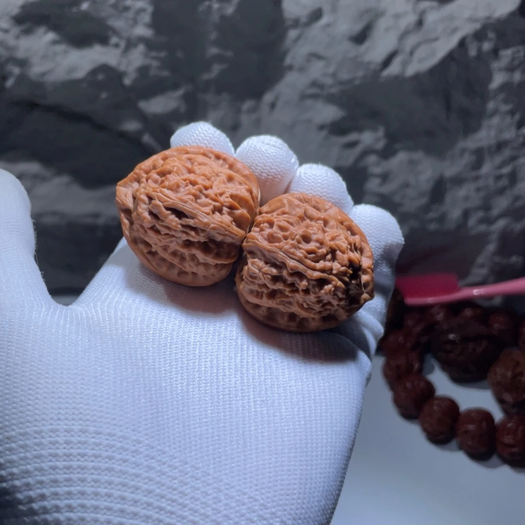 文玩核桃吊坠1号37加三角白