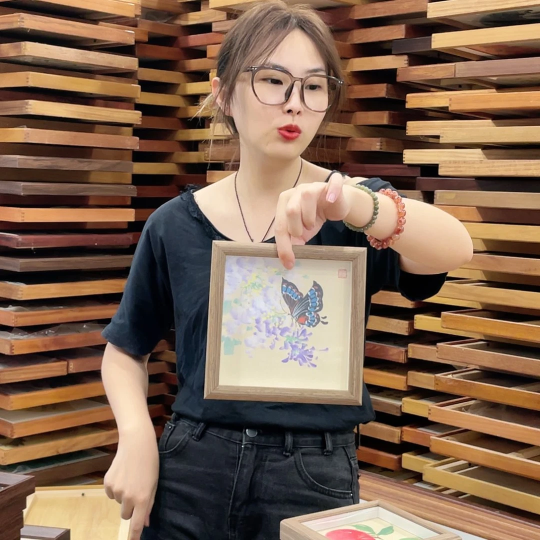 国画手绘带框尺寸：15*15