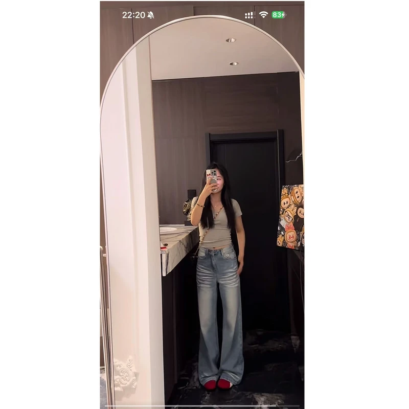 【水洗猫须】新款直筒垂坠感拖地牛仔裤  .