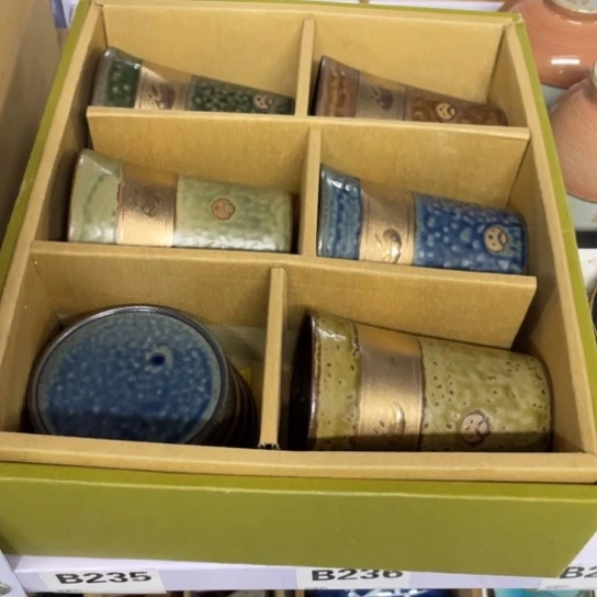 L***n金葡萄瓷器欢迎您