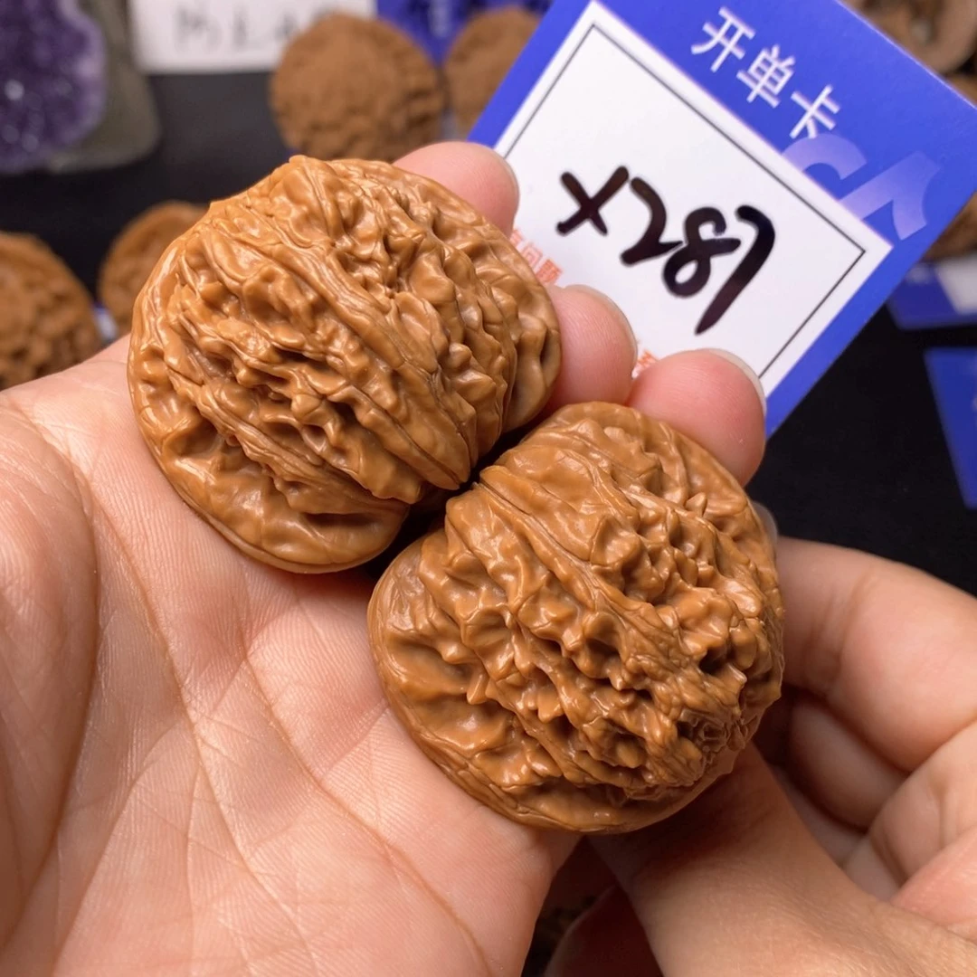 文玩核桃把件43四座楼x287