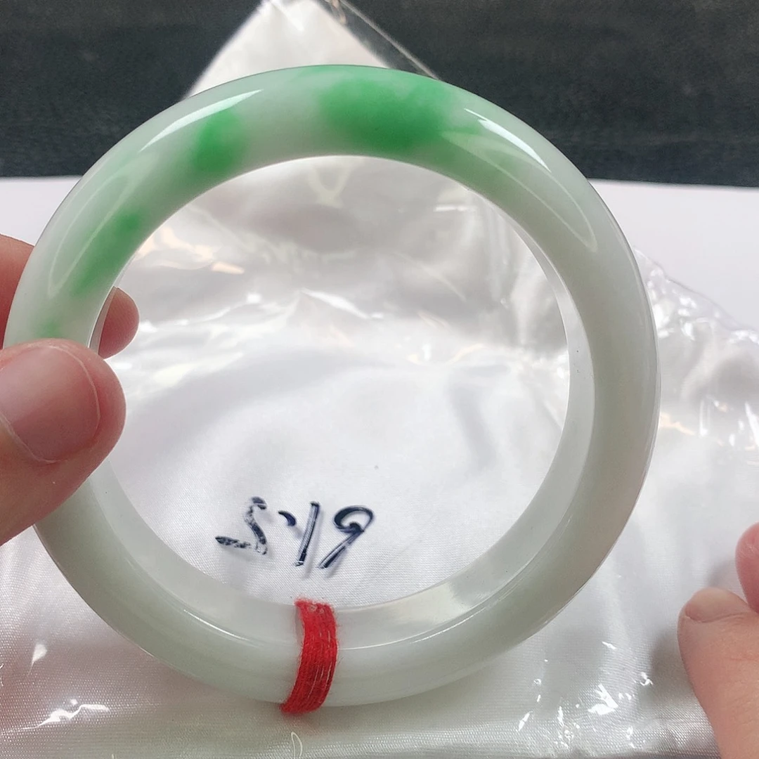 未镶嵌手镯翡翠363