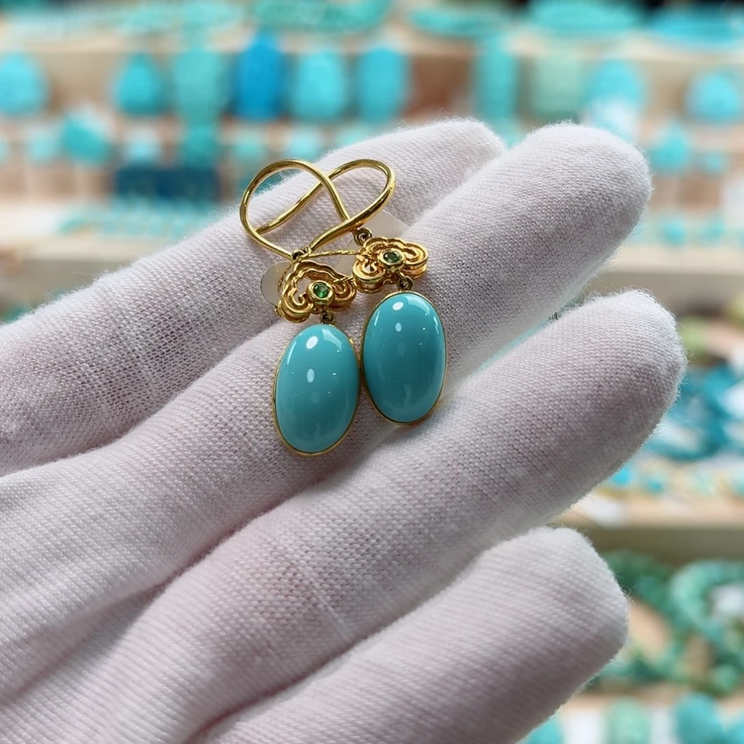 绿松石18K金镶嵌珠宝奇石