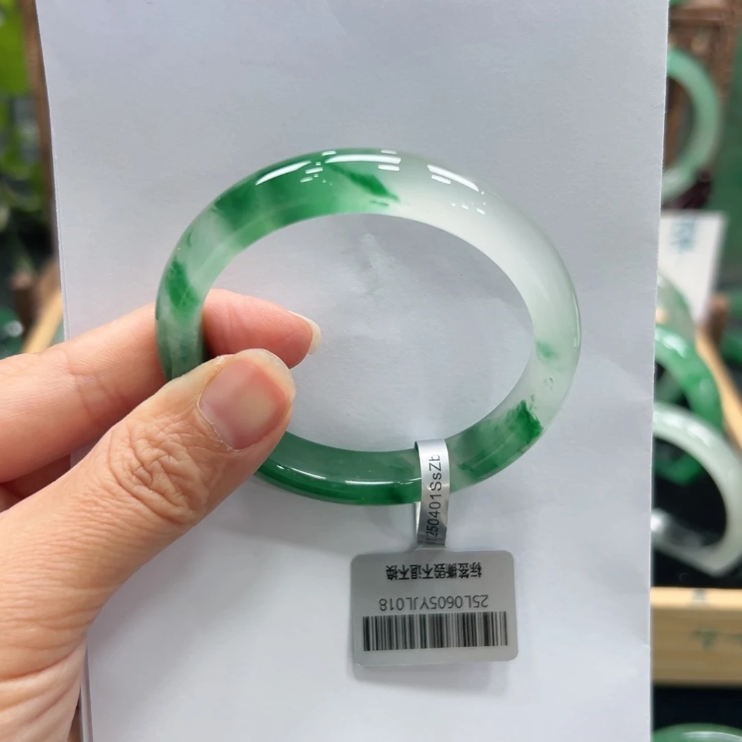 石英质玉手镯未镶嵌➕佳佳535455