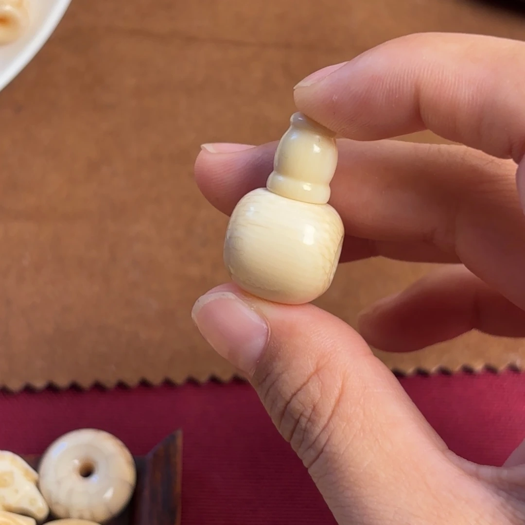 琉璃手工艺品小***记藏传小配饰