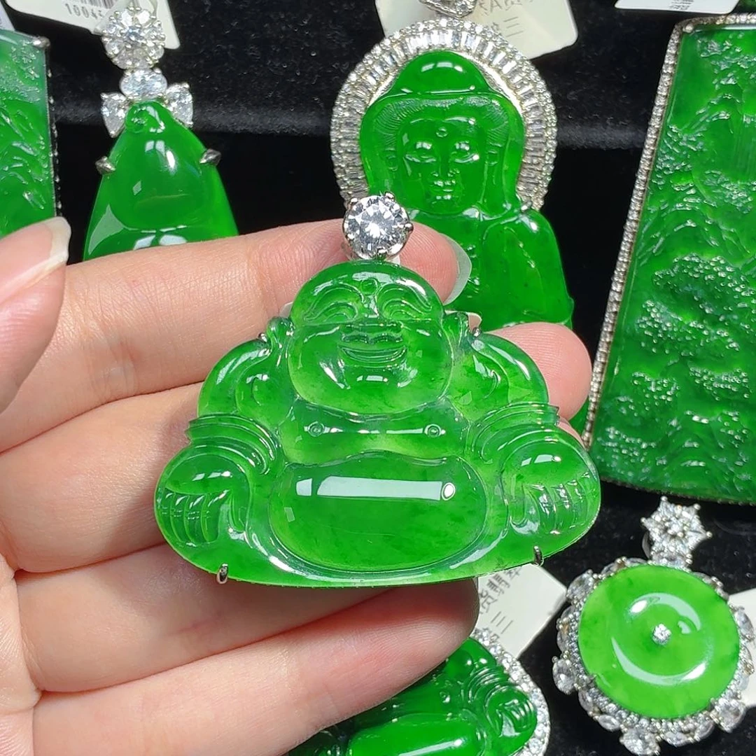 翡翠未镶嵌颈饰天然A货翡翠