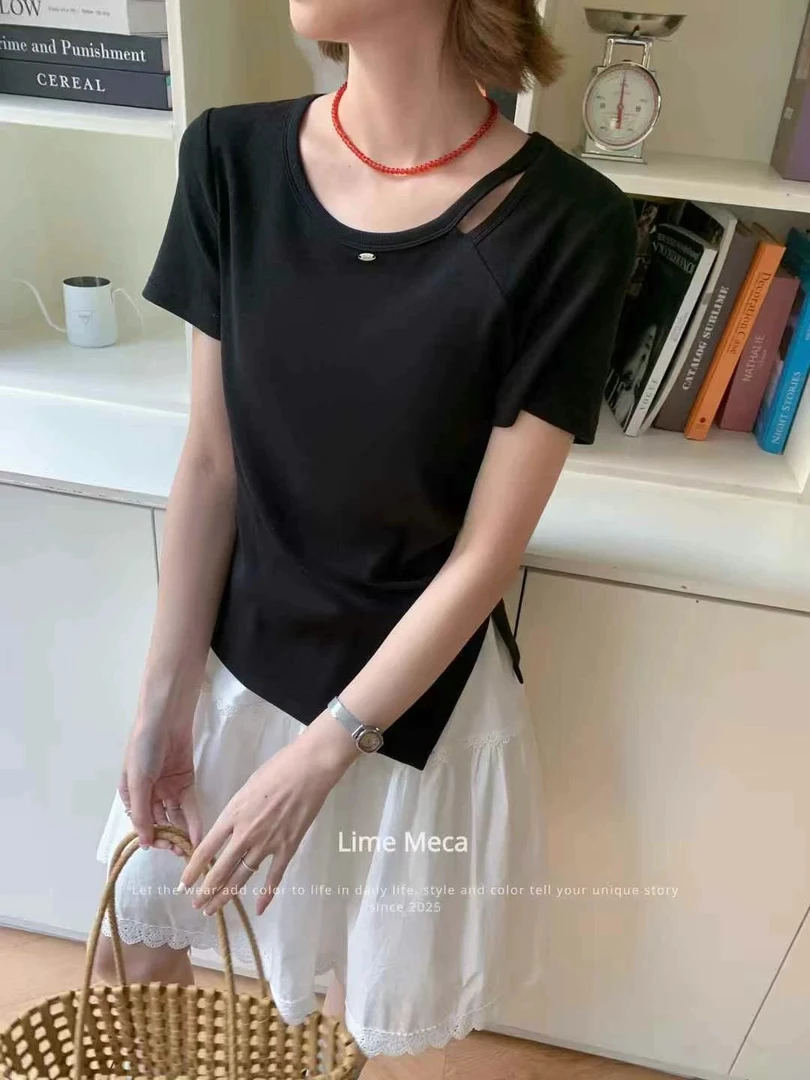 美美推荐25077新款漏锁骨侧收绳T