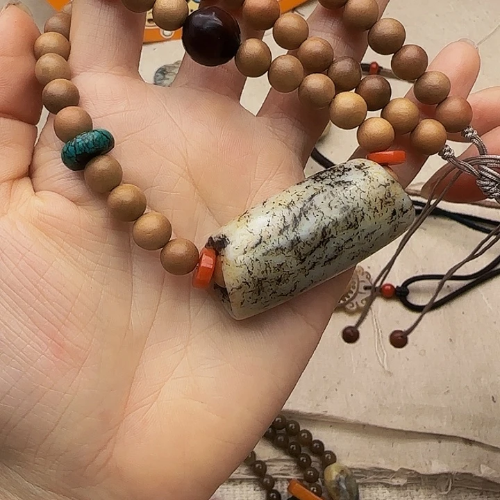 水****和田玉未镶嵌颈饰