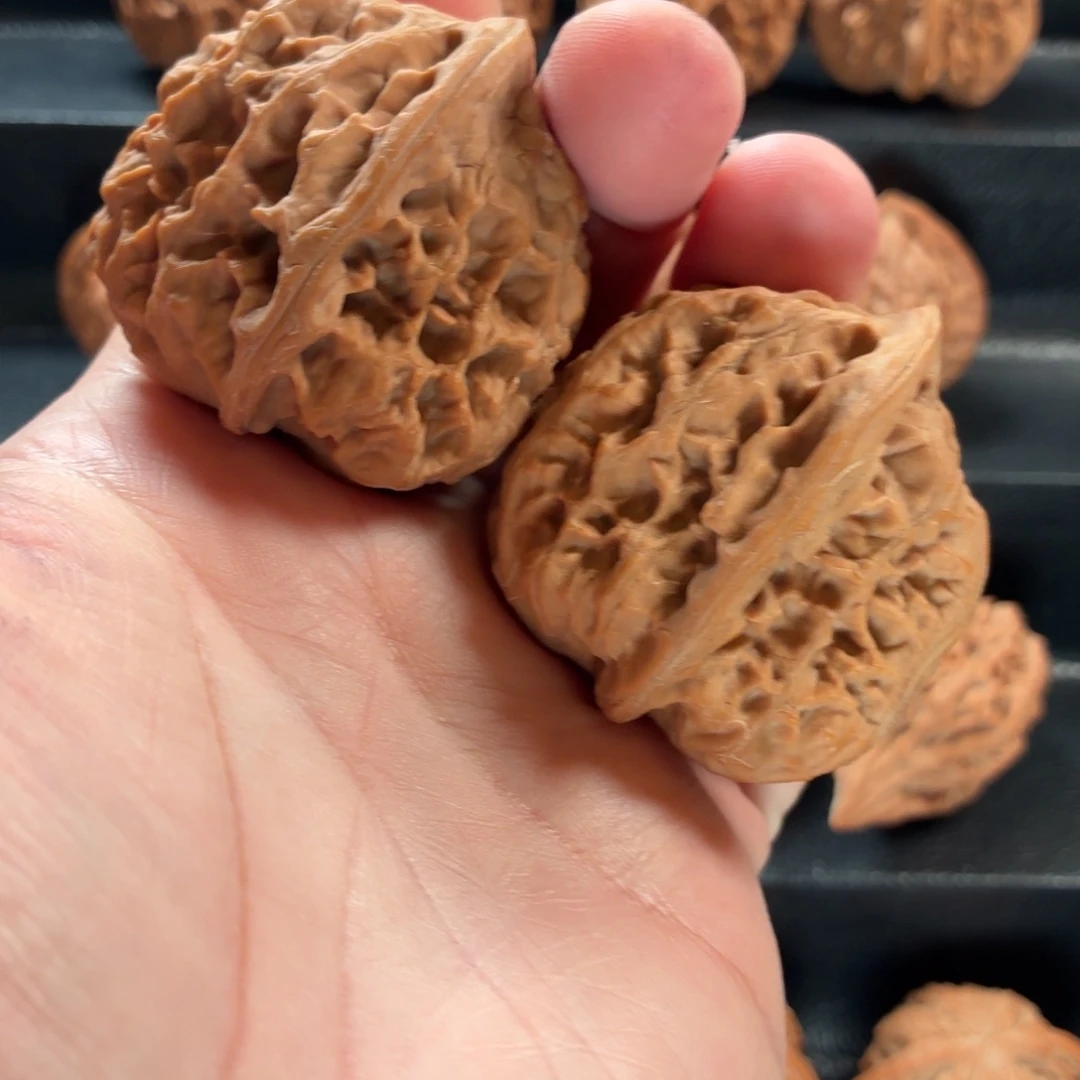 桃核把件野生原树将军塌46