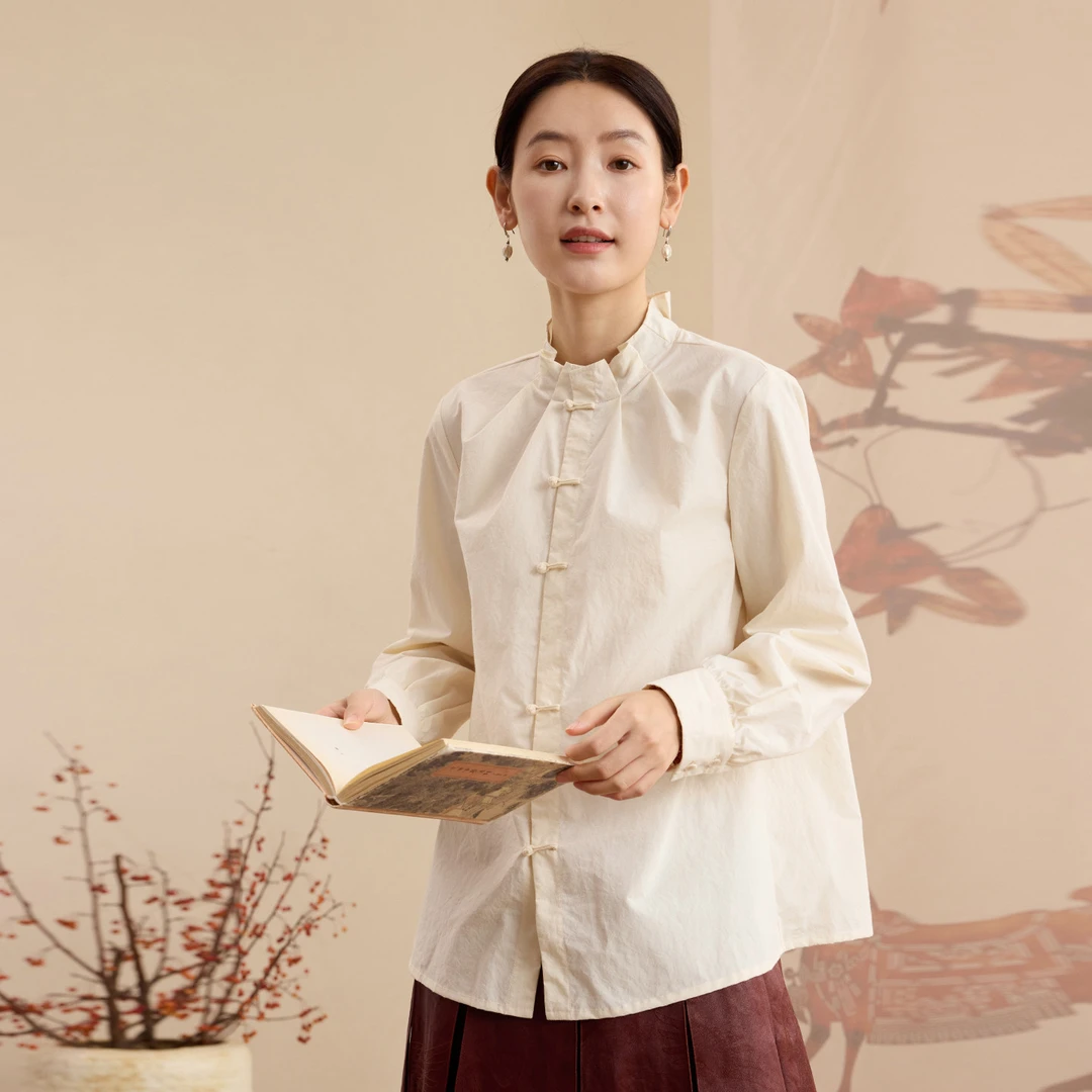 【洗云扉】吉祥羽儿原创轻中式100%长绒棉一字盘扣捏褶立领衬衫女