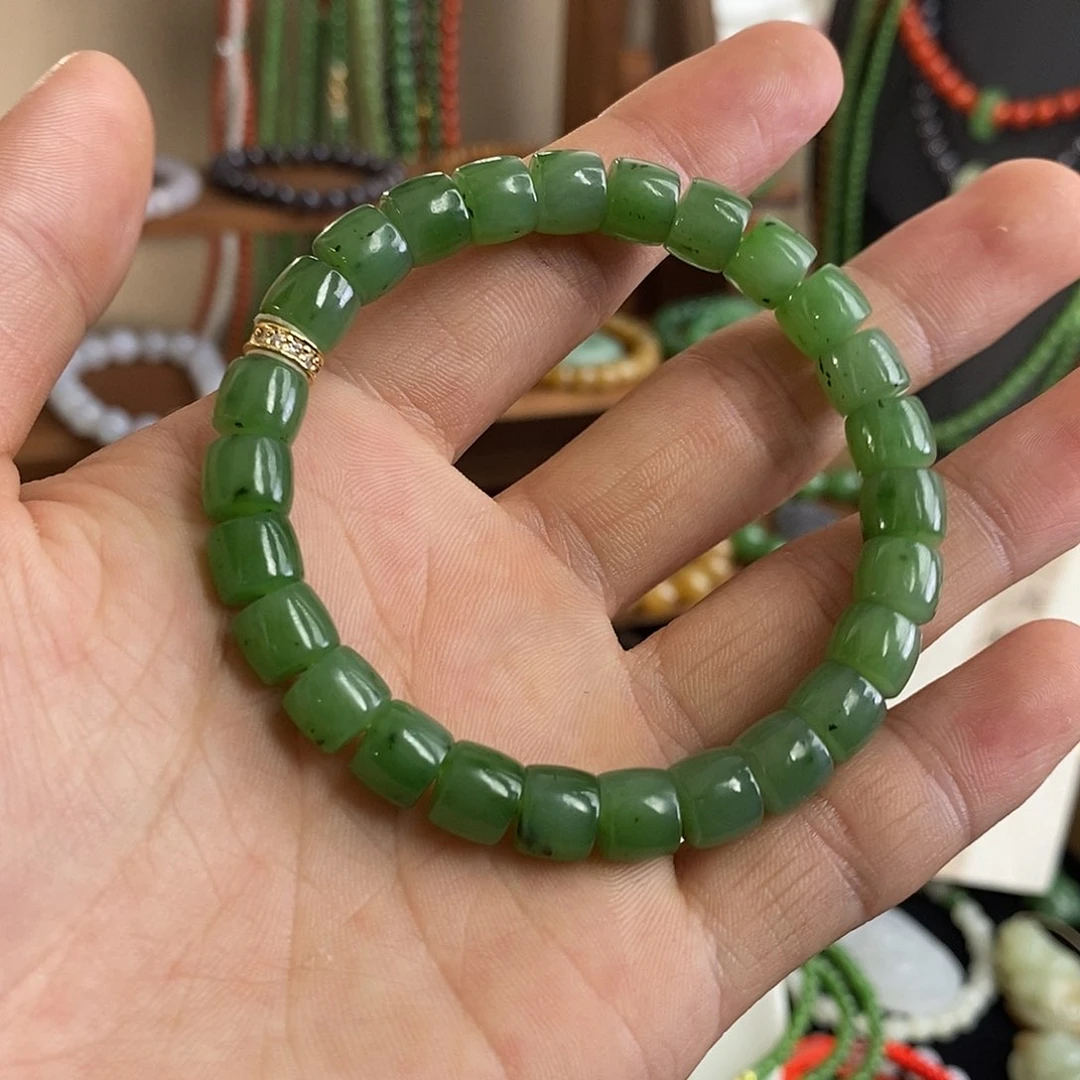 和田玉手串未镶嵌碧玉直切