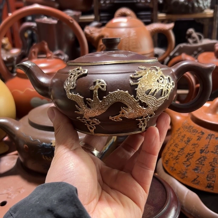 紫砂茶壶紫砂壶收藏起来吧