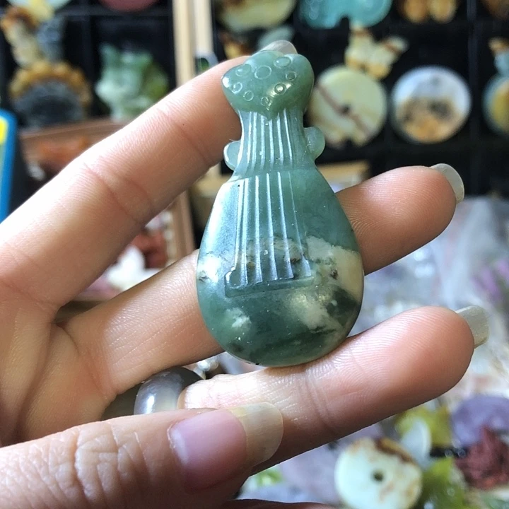 岫玉未镶嵌岫玉挂件