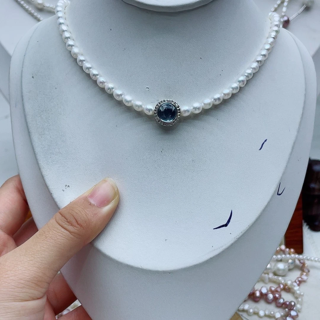 颈饰银S925镶嵌淡水珍珠