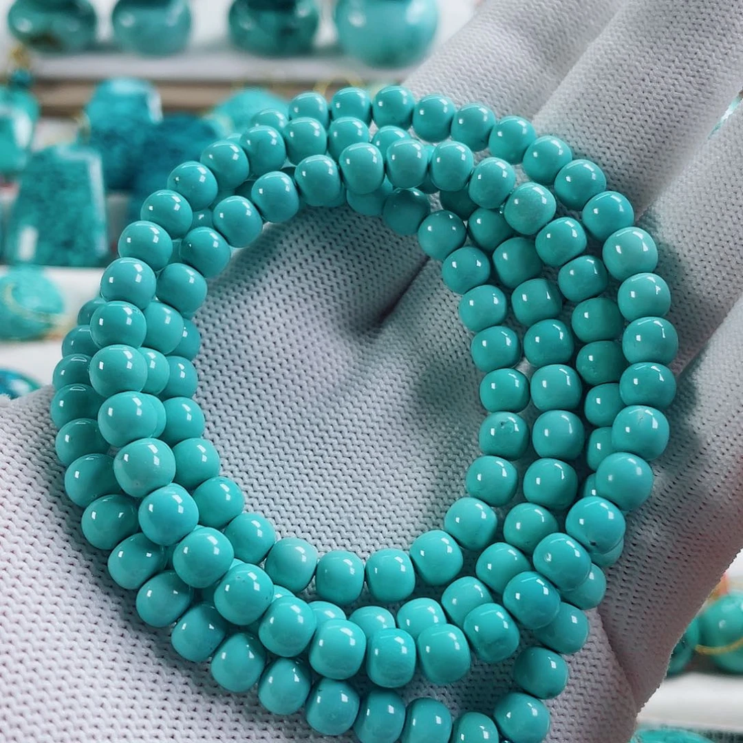 绿松石未镶嵌颈饰