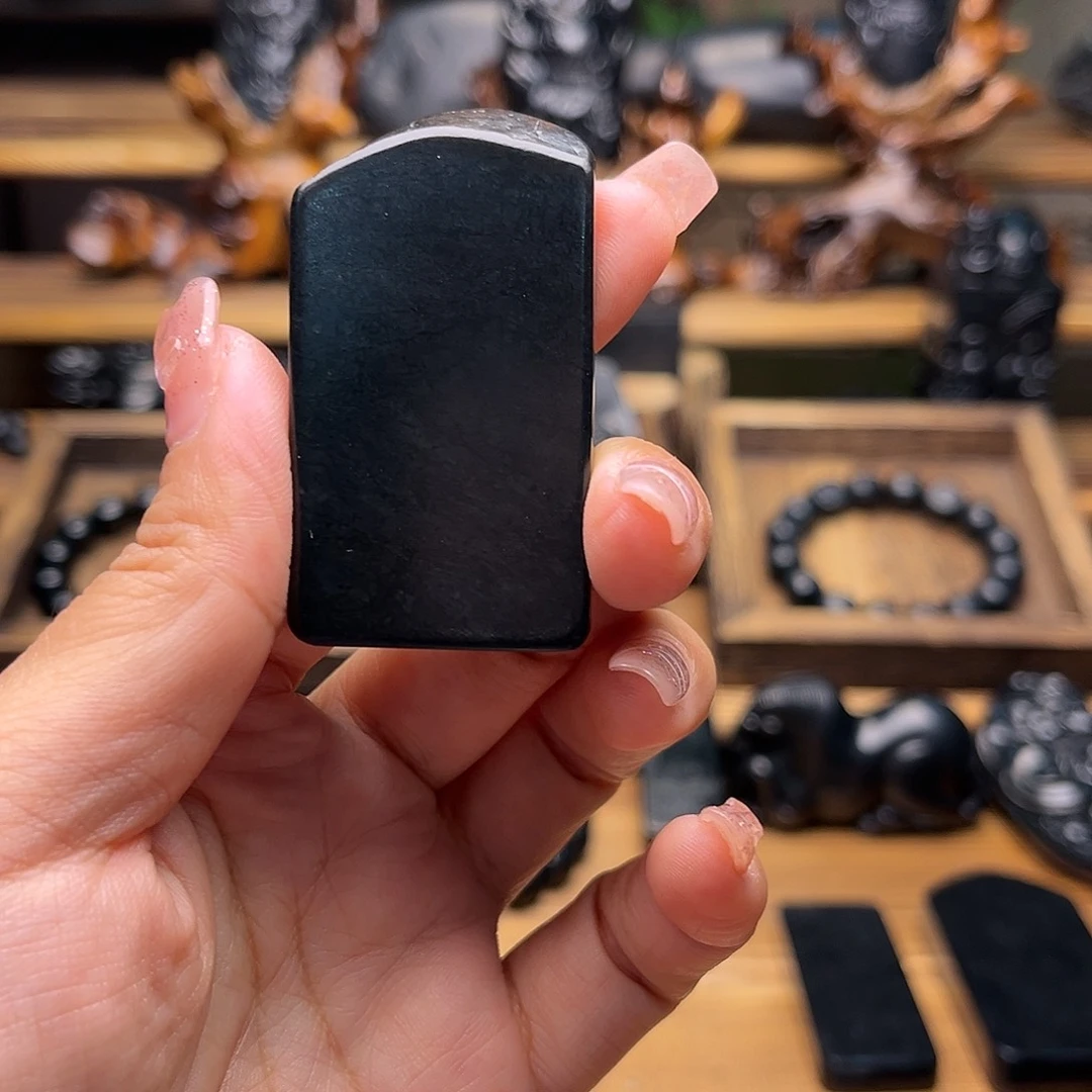 和田玉（墨玉）手链未镶嵌超****2