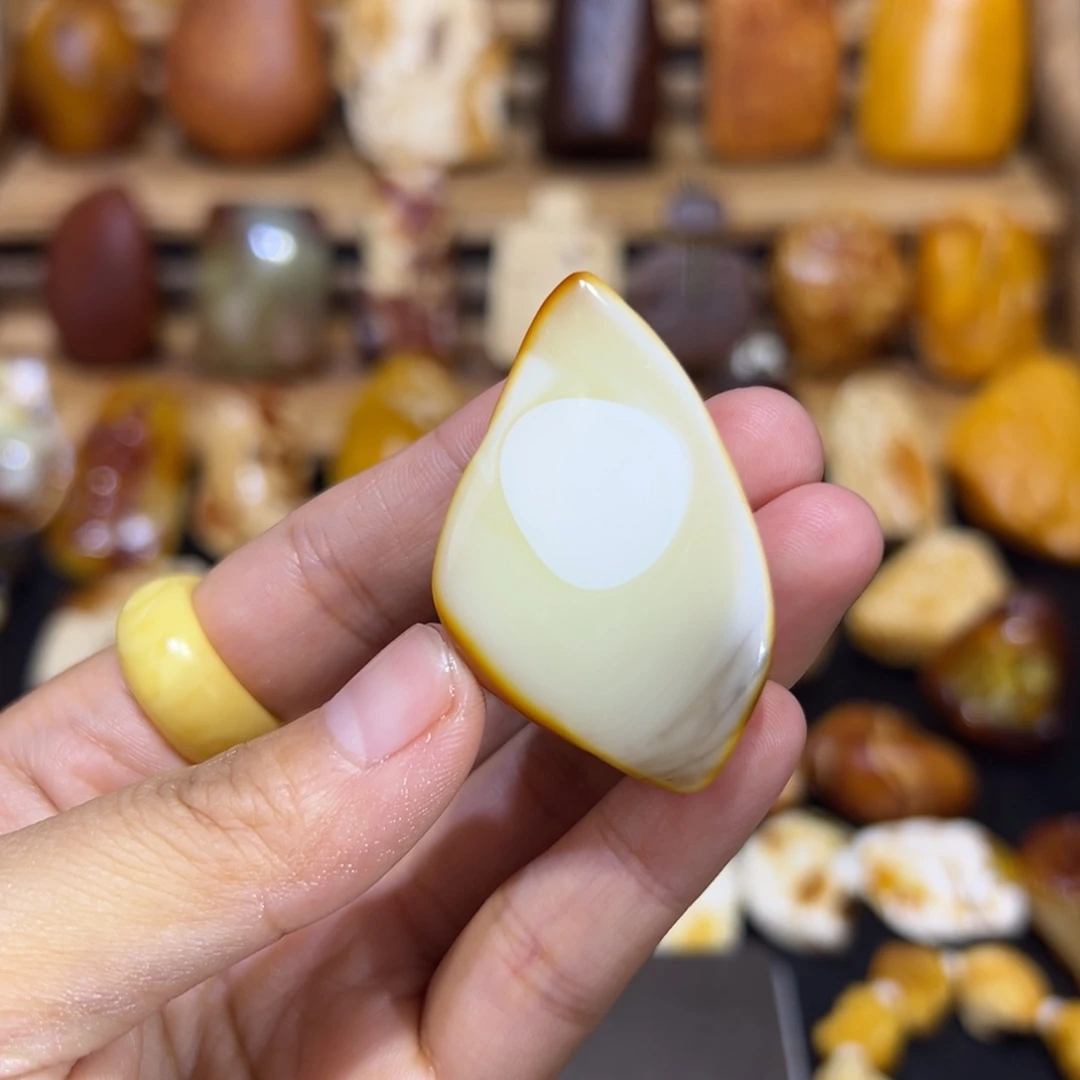 定制琥珀未镶嵌琥珀蜜蜡