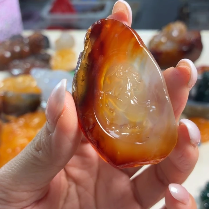 未镶嵌颈饰玛瑙/玉髓
