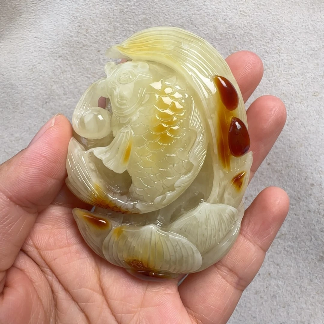 蜜蜡未镶嵌珠宝奇石