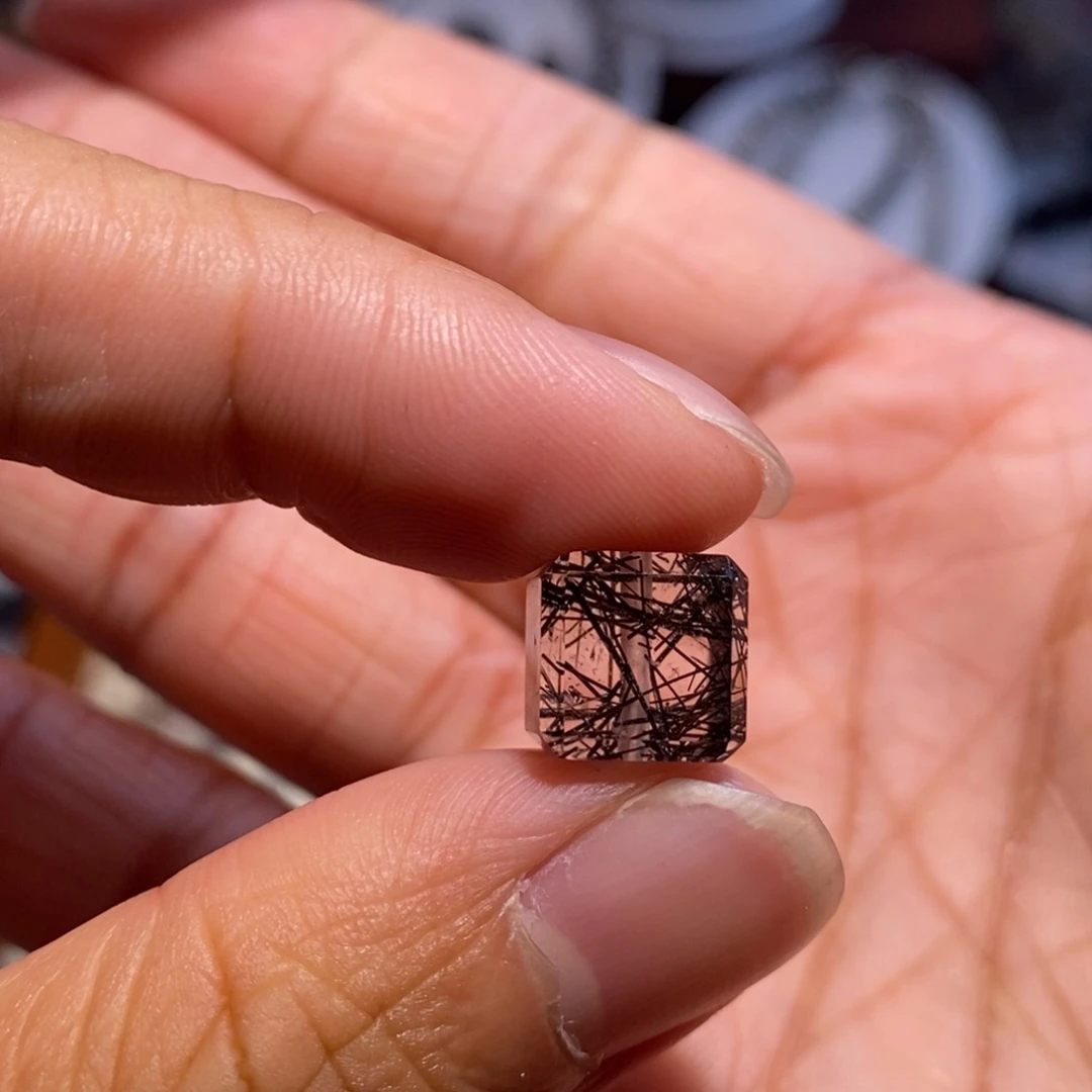 水晶手链未镶嵌黑发晶方糖全透体满发蕾丝9mm毕业级