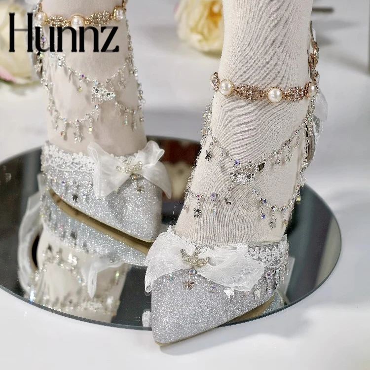 hunnz银色婚鞋女款轻奢高级感不累脚日常可穿爆闪洛丽塔风闪钻款