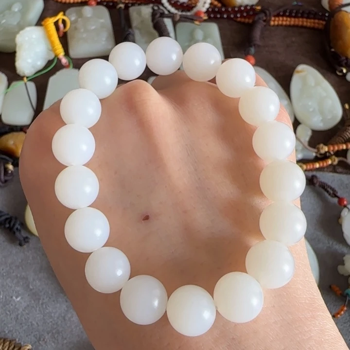 和田玉手链未镶嵌M****)