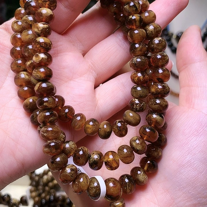 琥珀未镶嵌裸石抚顺琥珀9-381