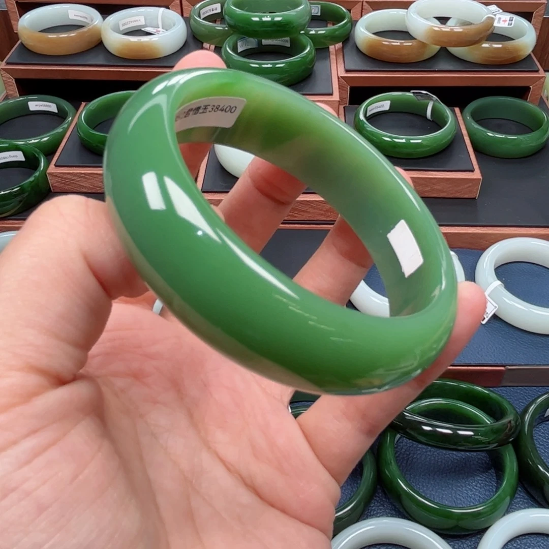 未镶嵌手镯和田玉（碧玉）5859